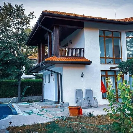 Villa Beautiful And Quiet Family *